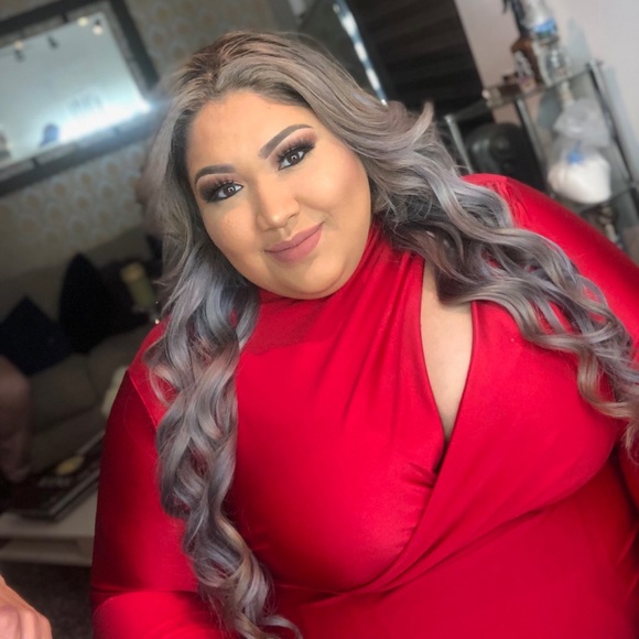 Meet your Posher, Bianca - Picture 1 of 1